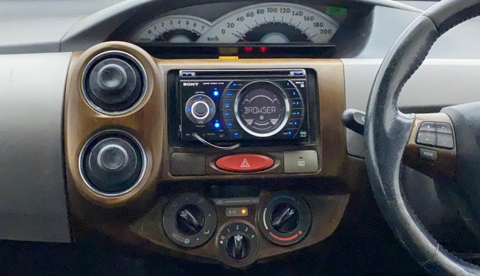 2011 Toyota Etios Liva VX, Petrol, Manual, 1,21,217 km, Air Conditioner