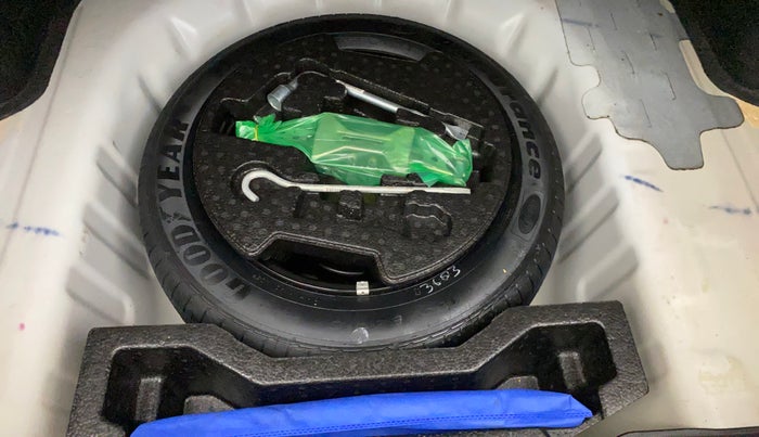 2021 Maruti Ciaz ALPHA 1.5 SHVS PETROL, Petrol, Manual, 36,561 km, Spare Tyre