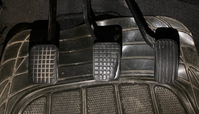 2018 Tata Tiago XT PETROL, CNG, Manual, 86,424 km, Pedals