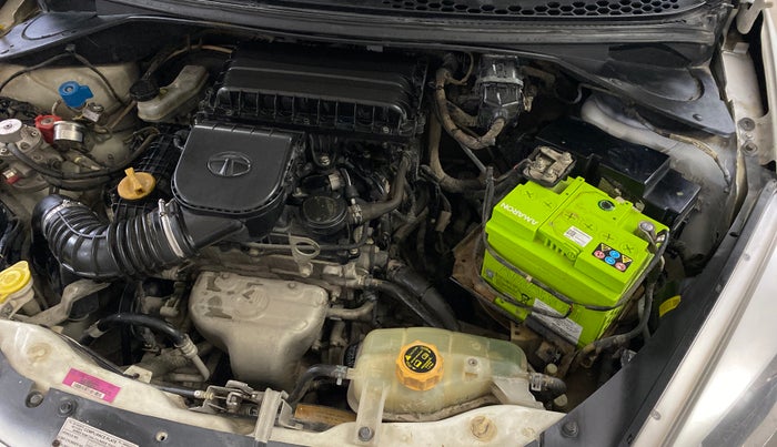 2018 Tata Tiago XT PETROL, CNG, Manual, 86,424 km, Engine View - Left