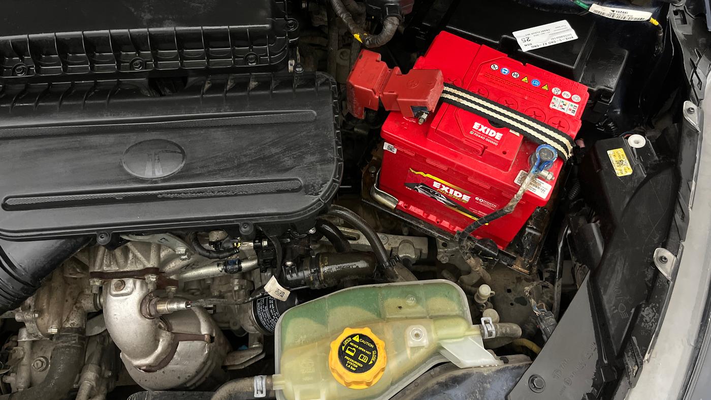 2024 Tata TIGOR XZ CNG, CNG, Manual, 44,589 km, Engine View - Left