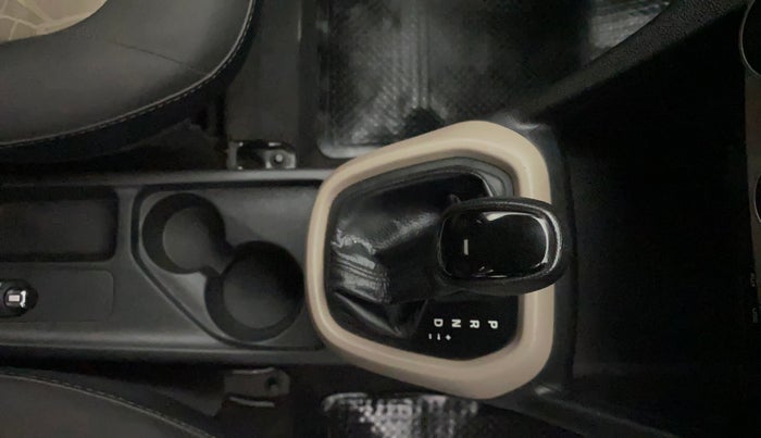 2014 Hyundai Grand i10 ASTA AT 1.2 KAPPA VTVT, Petrol, Automatic, 1,11,150 km, Gear Lever