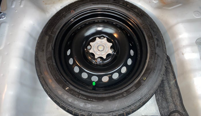 2014 Hyundai Grand i10 ASTA AT 1.2 KAPPA VTVT, Petrol, Automatic, 1,11,150 km, Spare Tyre