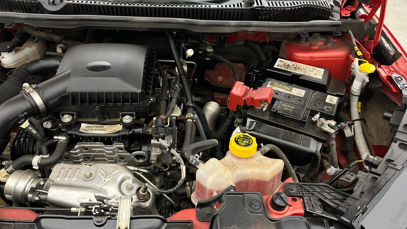 2025 Tata Curvv Creative S 1.2 Petrol 6MT, Petrol, Manual, 11,481 km, Engine View - Left