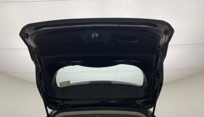 2019 Tata Harrier XZ 2.0L DARK EDITION, Diesel, Manual, 60,431 km, Boot Door Open