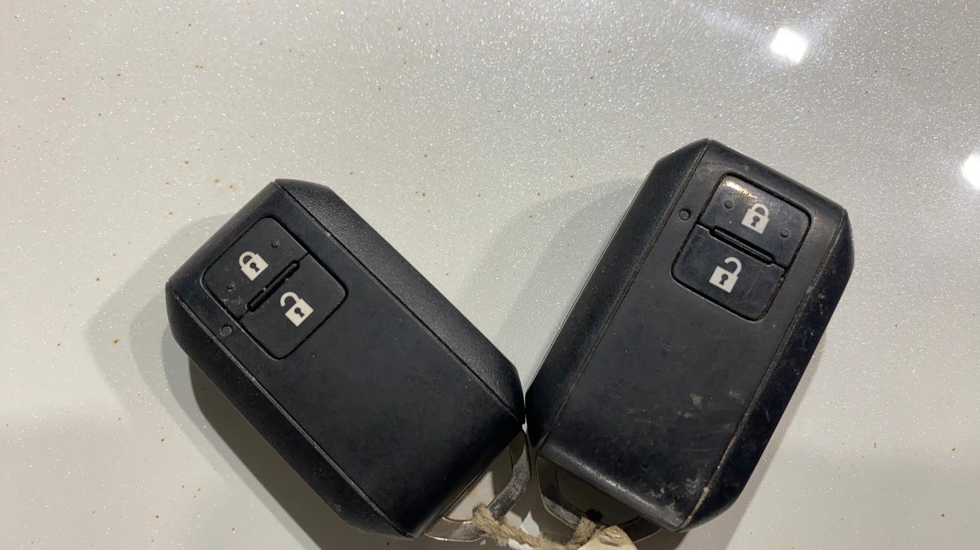 2023 Maruti Swift ZXI PLUS AMT DUAL TONE, Petrol, Automatic, 58,445 km, Key Close Up