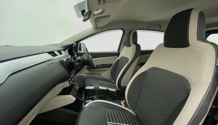 2020 Renault TRIBER RXZ AT, Petrol, Automatic, 21,119 km, Right Side Front Door Cabin