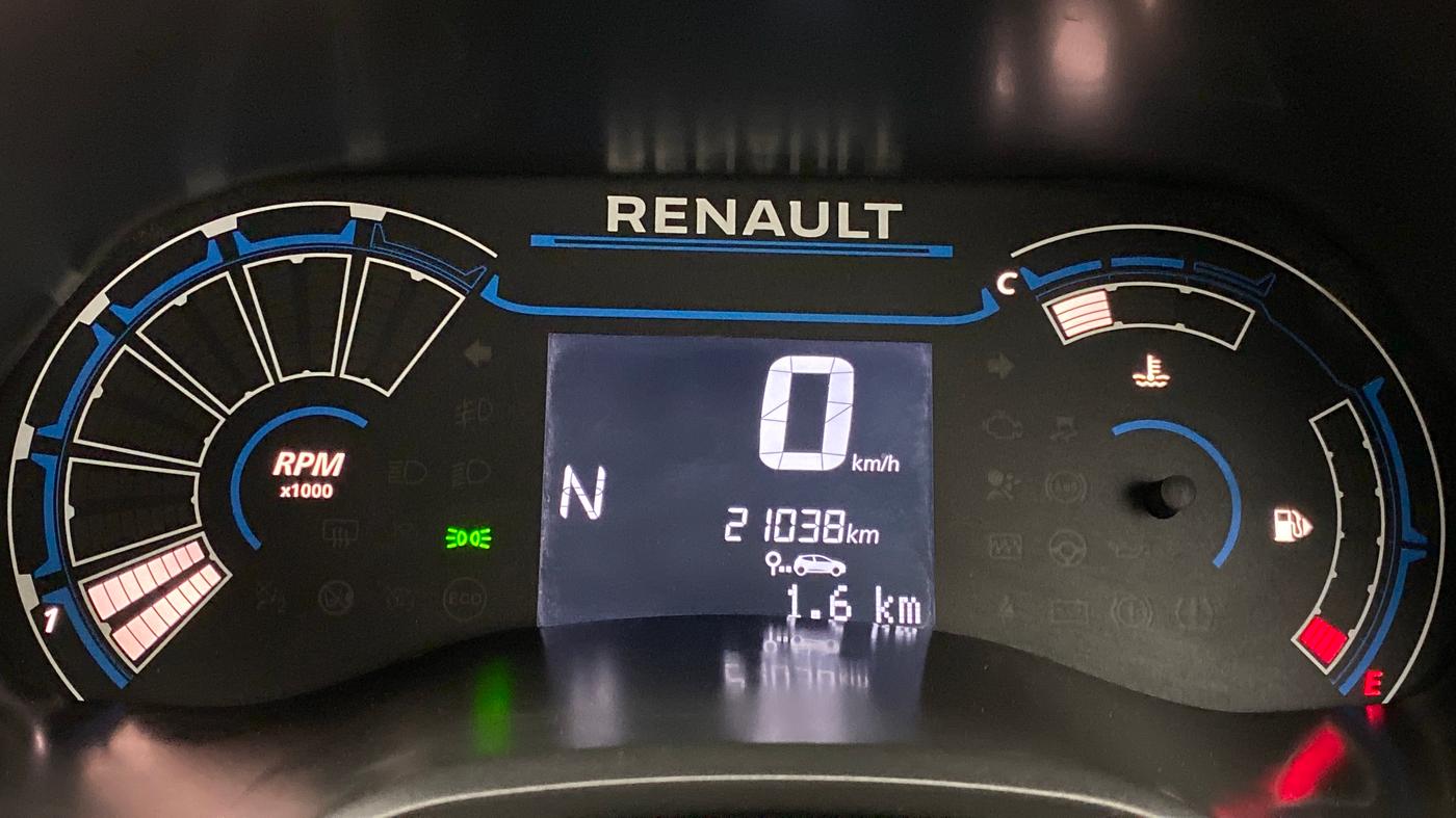 2020 Renault TRIBER RXZ AT, Petrol, Automatic, 21,119 km, Odometer Image
