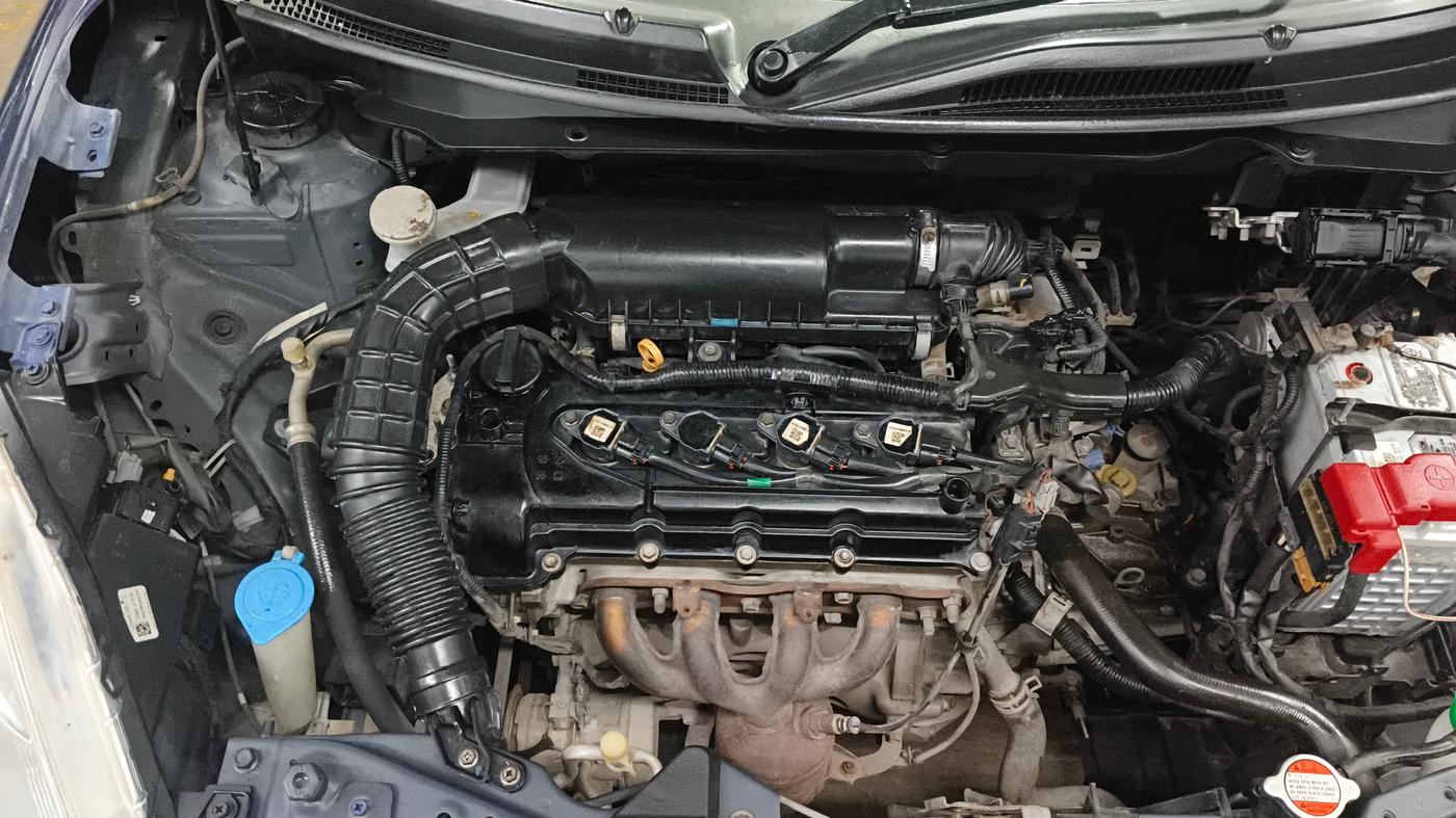 2020 Maruti Dzire VXI, Petrol, Manual, 88,649 km, Engine View - Right