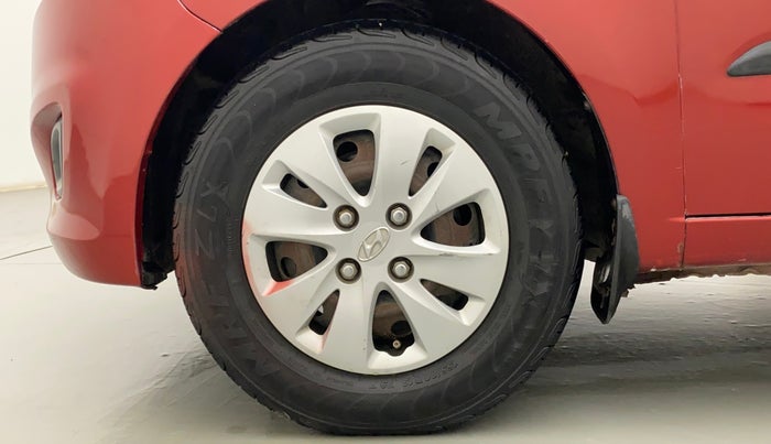 2012 Hyundai i10 MAGNA 1.2, CNG, Manual, 60,850 km, Left Front Wheel