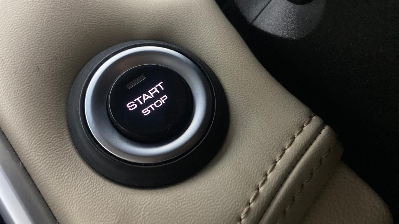 2021 MG HECTOR SHARP 1.5 PETROL CVT, Petrol, Automatic, 36,872 km, Keyless Start/ Stop Button