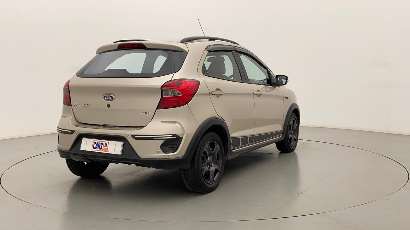 2018 Ford FREESTYLE TREND 1.5 DIESEL, Diesel, Manual, 87,777 km, Right Back Diagonal