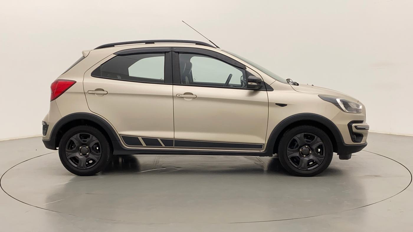 2018 Ford FREESTYLE TREND 1.5 DIESEL, Diesel, Manual, 87,777 km, Right Side View