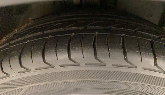 2018 Ford FREESTYLE TREND 1.5 DIESEL, Diesel, Manual, 87,777 km, Right Front Tyre Tread