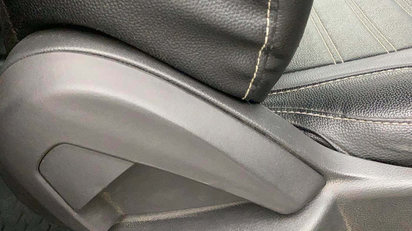 2018 Ford FREESTYLE TREND 1.5 DIESEL, Diesel, Manual, 87,777 km, Driver Side Adjustment Panel