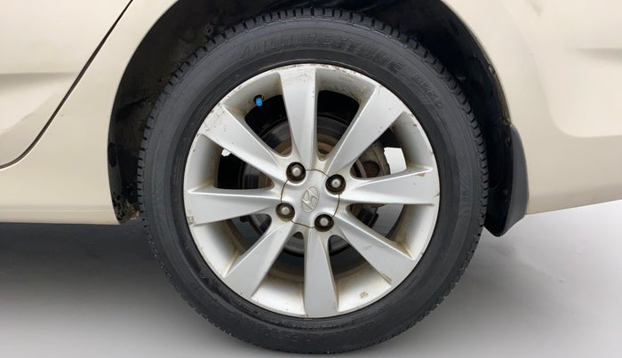 2013 Hyundai Verna FLUIDIC 1.6 VTVT SX, Petrol, Manual, 48,214 km, Left Rear Wheel