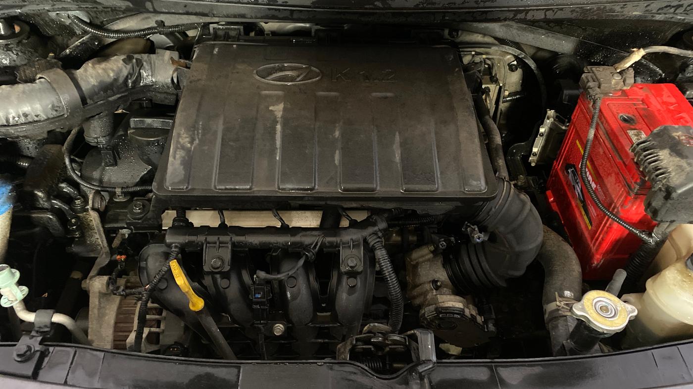 2018 Hyundai Xcent S 1.2, Petrol, Manual, 34,778 km, Engine View