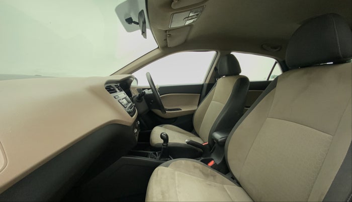 2015 Hyundai Elite i20 MAGNA 1.2, Petrol, Manual, 49,554 km, Right Side Front Door Cabin