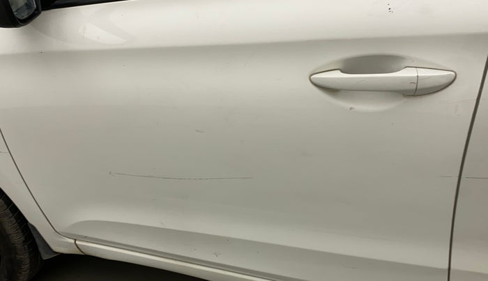 2015 Hyundai Elite i20 MAGNA 1.2, Petrol, Manual, 49,554 km, Front passenger door - Slightly dented