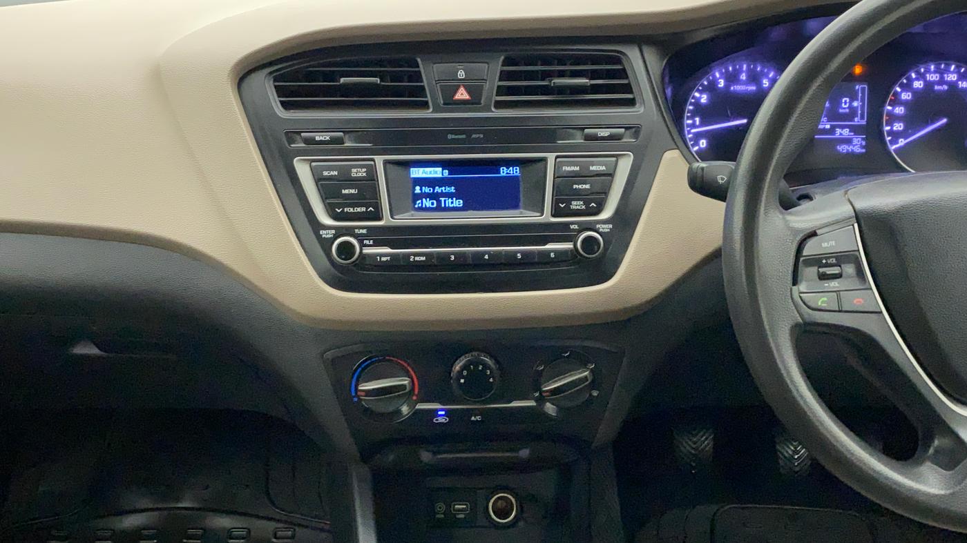 2015 Hyundai Elite i20 MAGNA 1.2, Petrol, Manual, 49,554 km, Air Conditioner