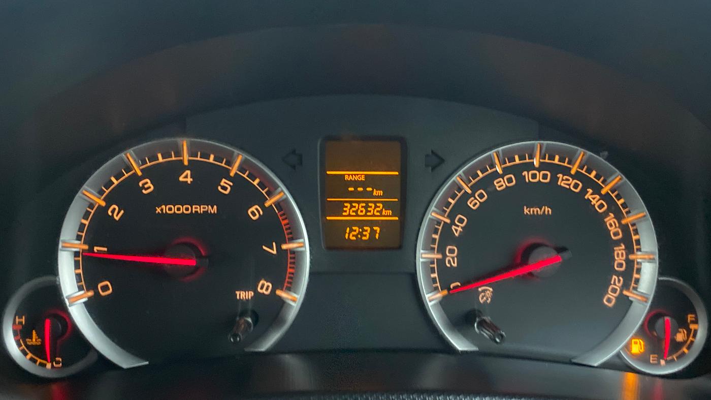 2015 Maruti Swift VXI D, Petrol, Manual, 32,764 km, Odometer Image