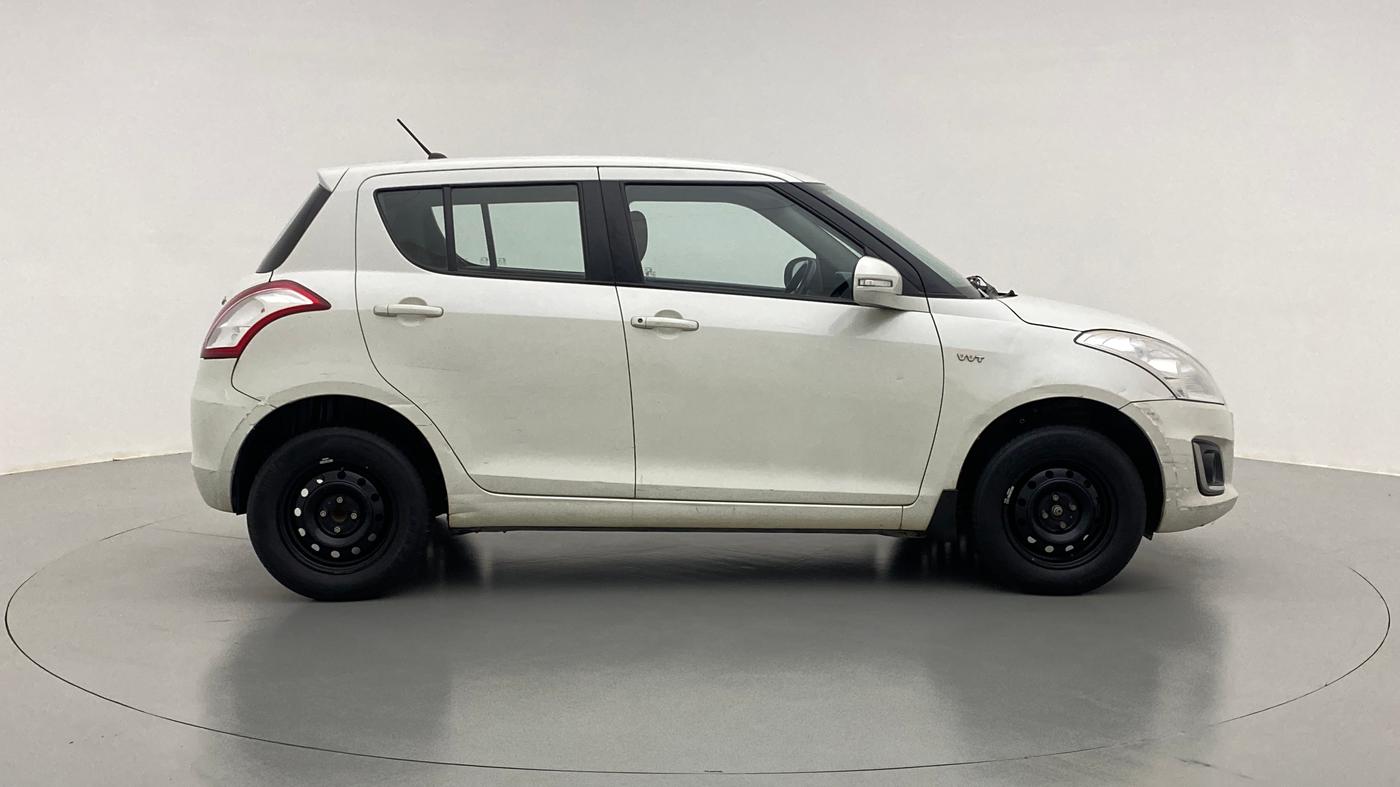 2015 Maruti Swift VXI D, Petrol, Manual, 32,764 km, Right Side View