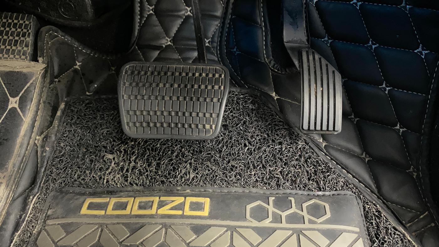 2022 Tata ALTROZ XZA, Petrol, Automatic, 28,812 km, Pedals