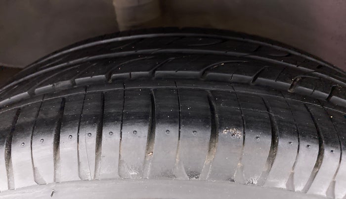 2015 Renault Pulse RX Z DIESEL, Diesel, Manual, 76,545 km, Right Rear Tyre Tread