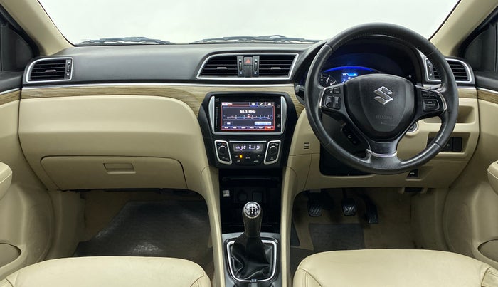 2018 Maruti Ciaz ALPHA 1.5 SHVS PETROL, Petrol, Manual, 57,378 km, Dashboard