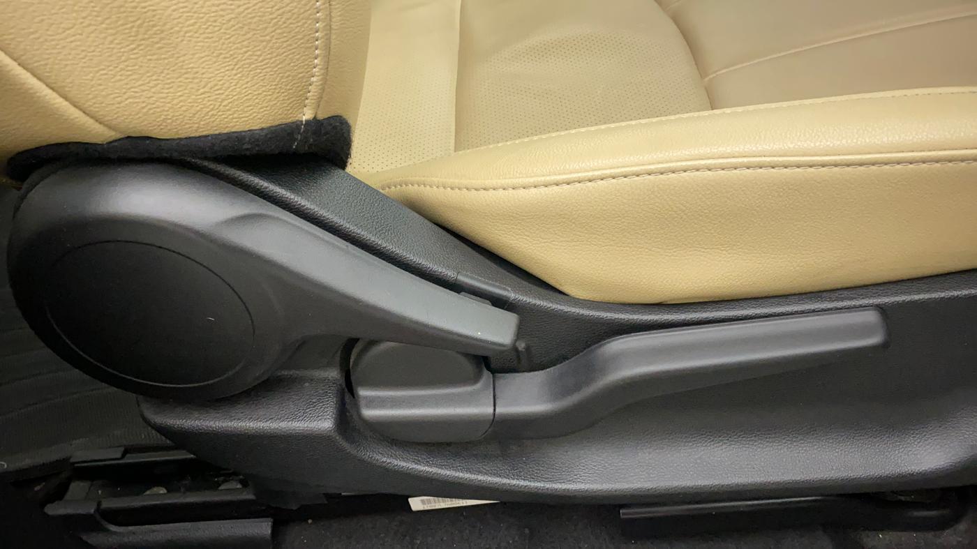 2021 Honda City 1.5L I-VTEC ZX CVT, Petrol, Automatic, 6,251 km, Driver Side Adjustment Panel