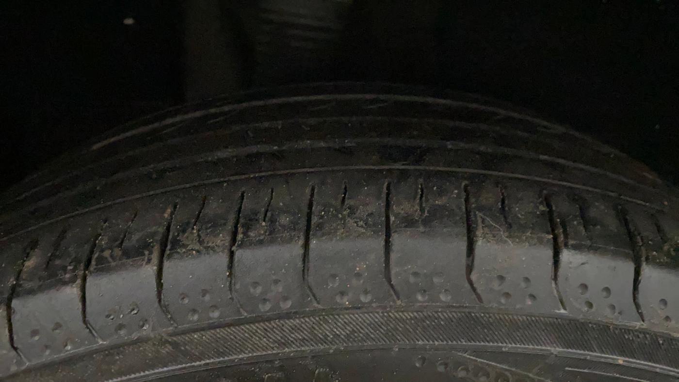 2021 Hyundai Tucson GLS 2WD AT DIESEL, Diesel, Automatic, 89,717 km, Right Rear Tyre Tread