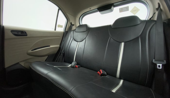 2020 Hyundai NEW SANTRO SPORTZ CNG, CNG, Manual, 73,711 km, Right Side Rear Door Cabin