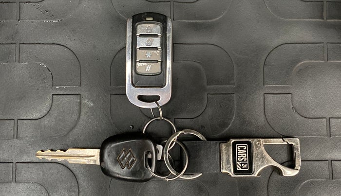 2016 Maruti Alto 800 LXI, Petrol, Manual, 63,077 km, Key Close Up