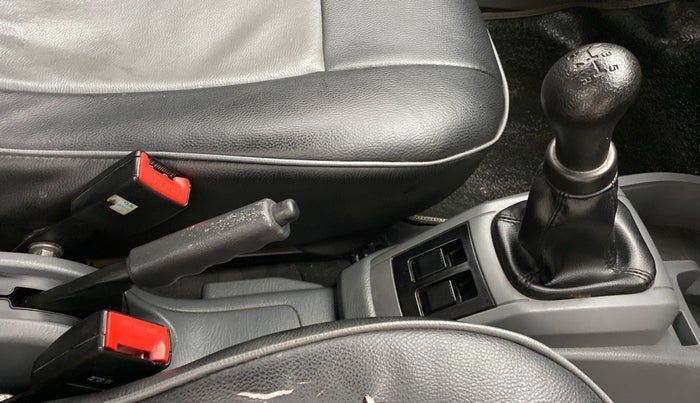 2016 Maruti Alto 800 LXI, Petrol, Manual, 63,077 km, Gear Lever