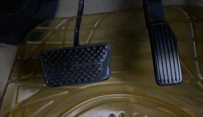 2015 Honda City 1.5L I-VTEC SV CVT, Petrol, Automatic, 93,520 km, Pedals