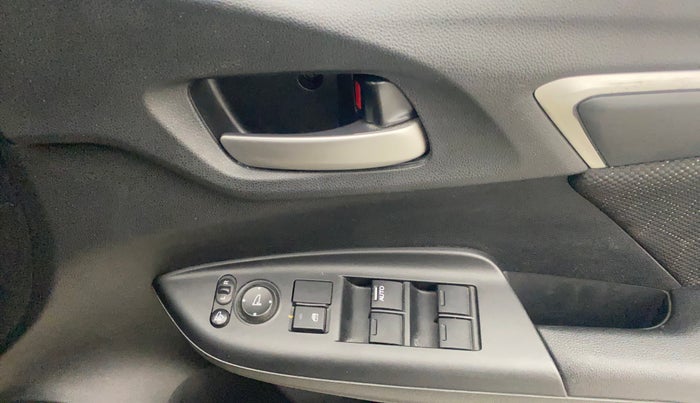 2018 Honda Jazz 1.2L I-VTEC VX, Petrol, Manual, 32,908 km, Driver Side Door Panels Control