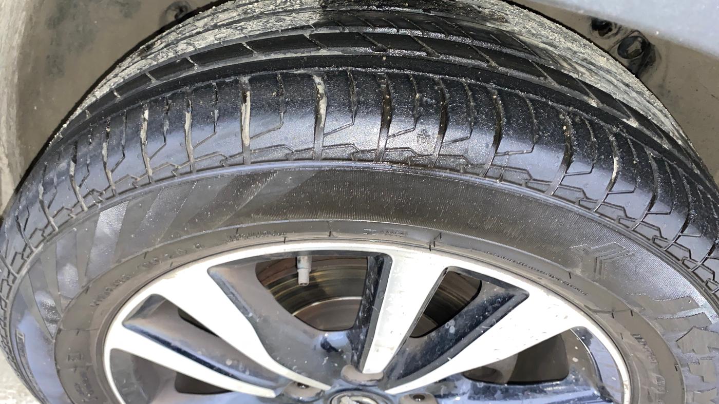 2019 Nissan Kicks XV 1.5, Petrol, Manual, 49,745 km, Right Front Tyre Tread