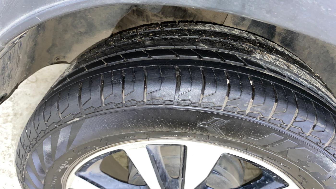 2019 Nissan Kicks XV 1.5, Petrol, Manual, 49,745 km, Right Rear Tyre Tread