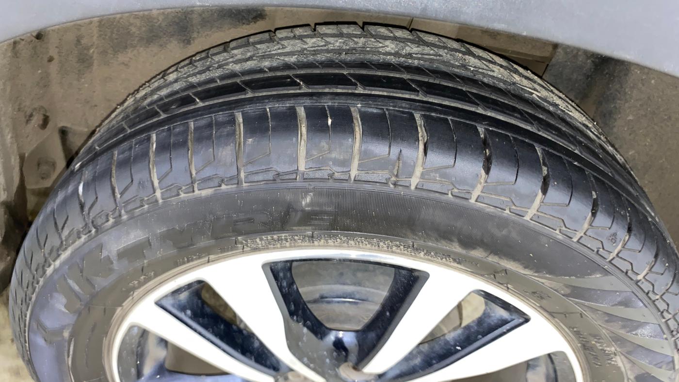 2019 Nissan Kicks XV 1.5, Petrol, Manual, 49,745 km, Left Rear Tyre Tread