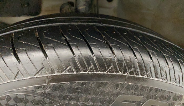 2016 Honda Amaze 1.2L I-VTEC E, Petrol, Manual, 43,492 km, Left Front Tyre Tread