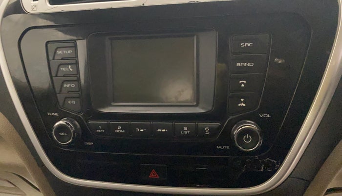 2016 Mahindra TUV300 T8 AMT, Diesel, Automatic, 1,08,057 km, Infotainment system - Music system not functional