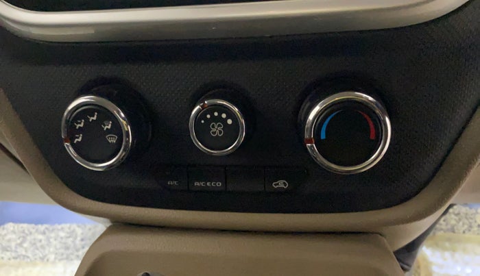 2016 Mahindra TUV300 T8 AMT, Diesel, Automatic, 1,08,057 km, AC Unit - Car heater not working