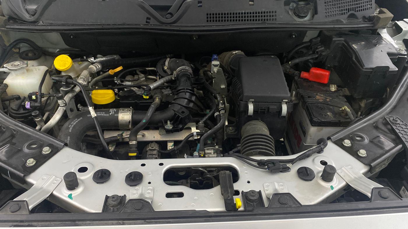2023 Nissan MAGNITE XV PREMIUM TURBO CVT, Petrol, Automatic, 17,774 km, Engine View
