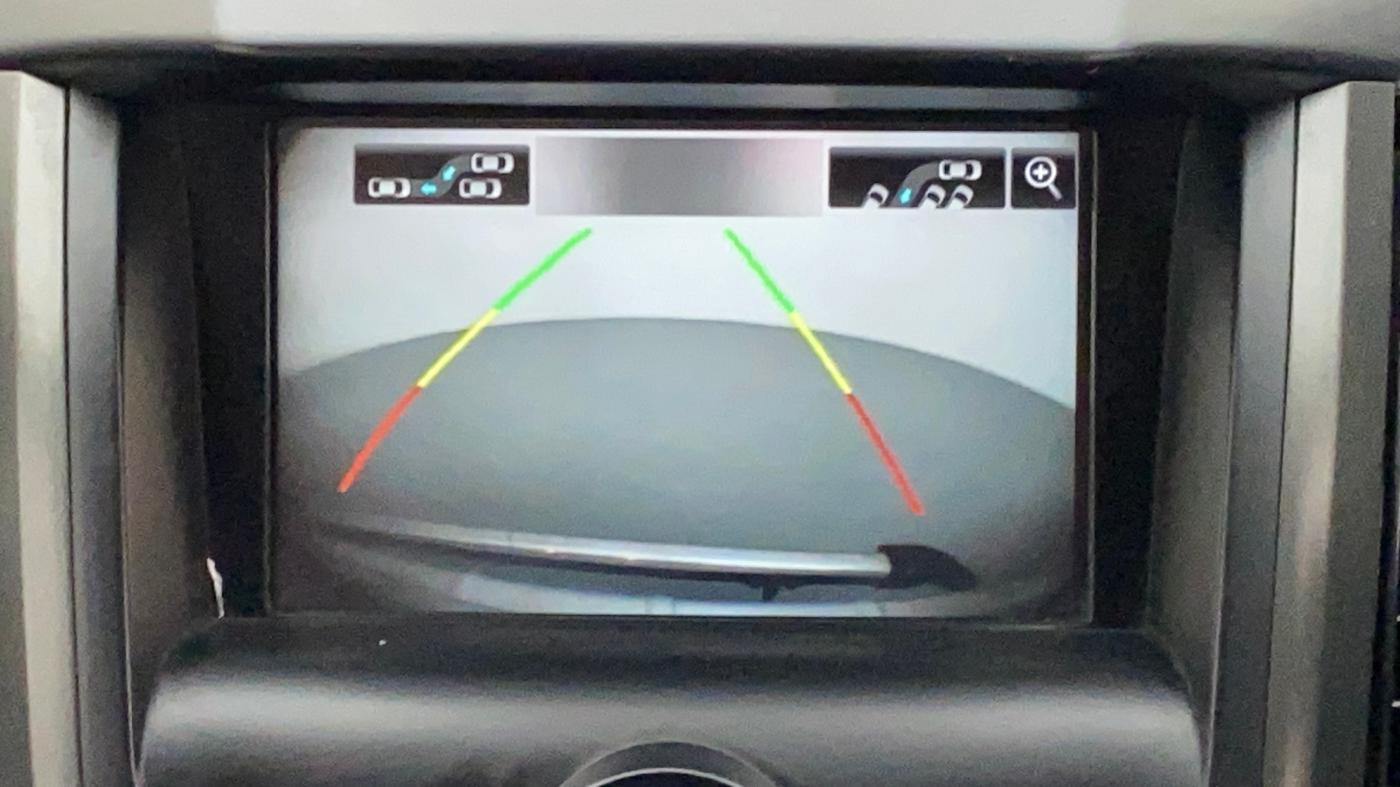 2018 Mahindra XUV500 W10 AT, Diesel, Automatic, 97,053 km, Parking Camera