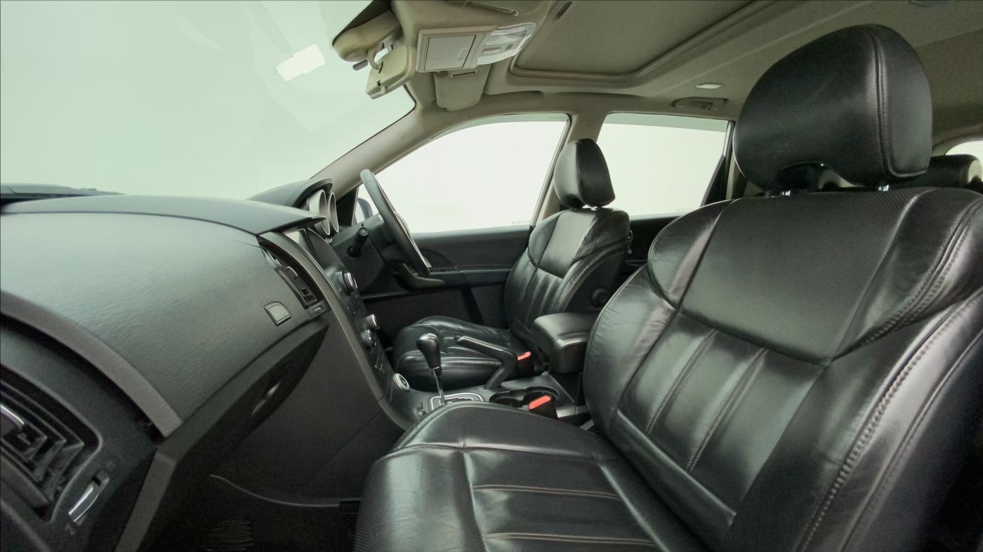 2018 Mahindra XUV500 W10 AT, Diesel, Automatic, 97,053 km, Right Side Front Door Cabin