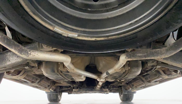 2018 Mahindra XUV500 W10 AT, Diesel, Automatic, 97,053 km, Rear Underbody