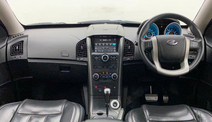 2018 Mahindra XUV500 W10 AT, Diesel, Automatic, 97,053 km, Dashboard