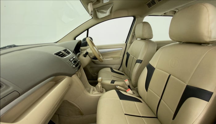 2016 Maruti Ertiga VXI, Petrol, Manual, 50,179 km, Right Side Front Door Cabin