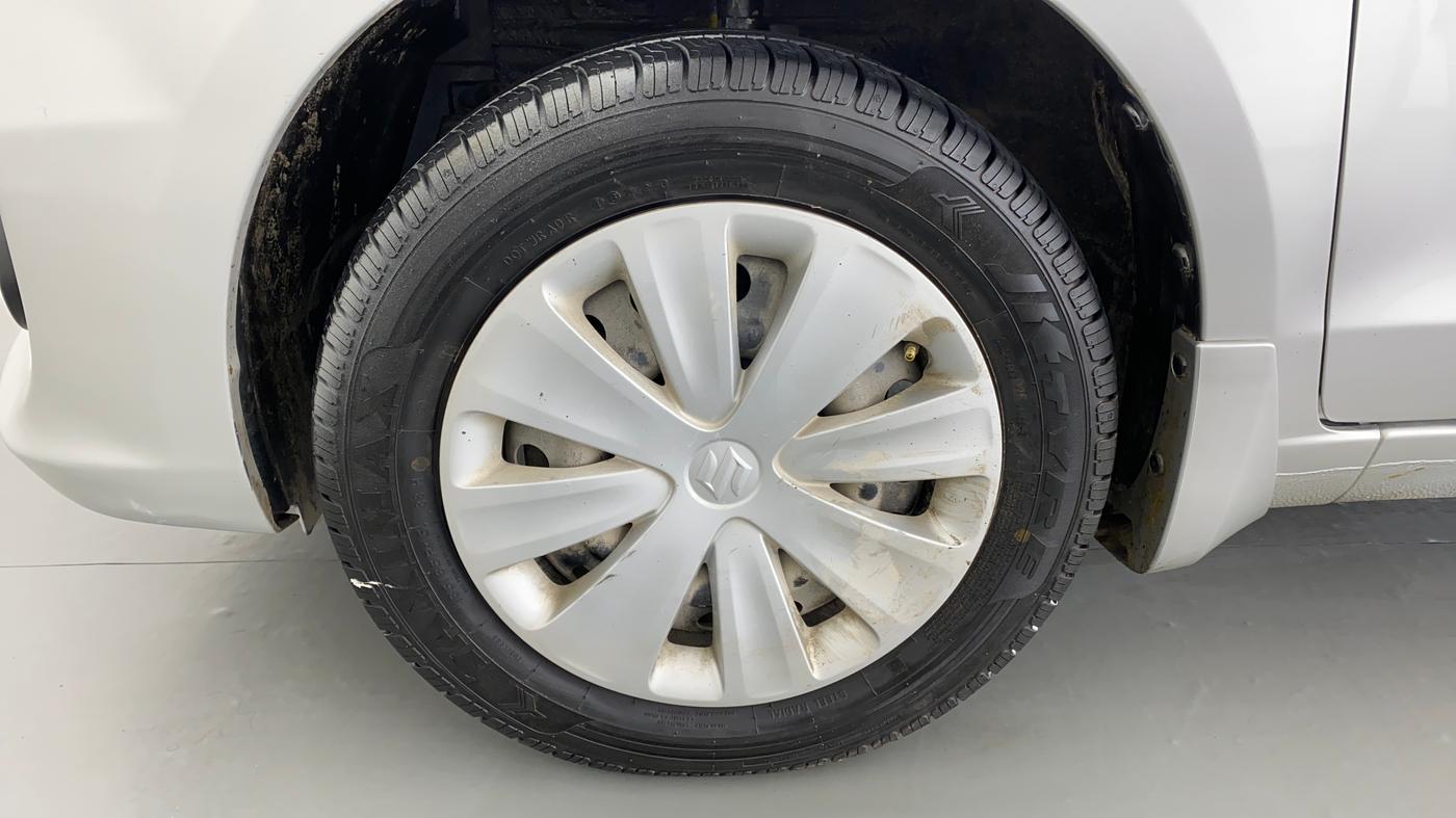 2016 Maruti Ertiga VXI, Petrol, Manual, 50,179 km, Left Front Wheel