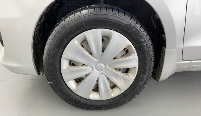 2016 Maruti Ertiga VXI, Petrol, Manual, 50,179 km, Left Front Wheel